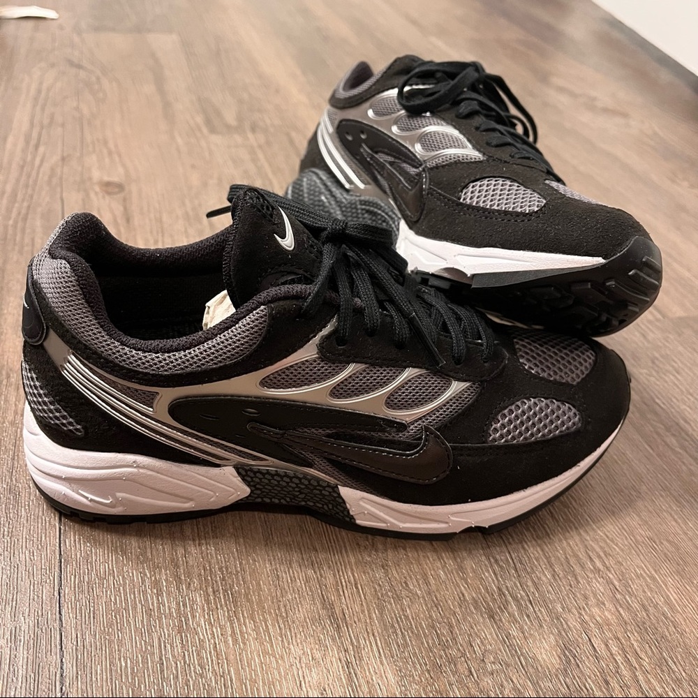 Nike Air Ghost Racer Shoes